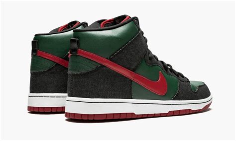 dunk high premium sb Gucci sneakers